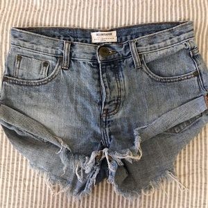 One Teaspoon Bandits Shorts 26